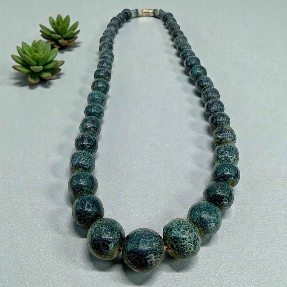 Vintage Blue Sponge Coral Graduated Necklace 16” Barrel Clasp 53.6g - Picture 16 of 17